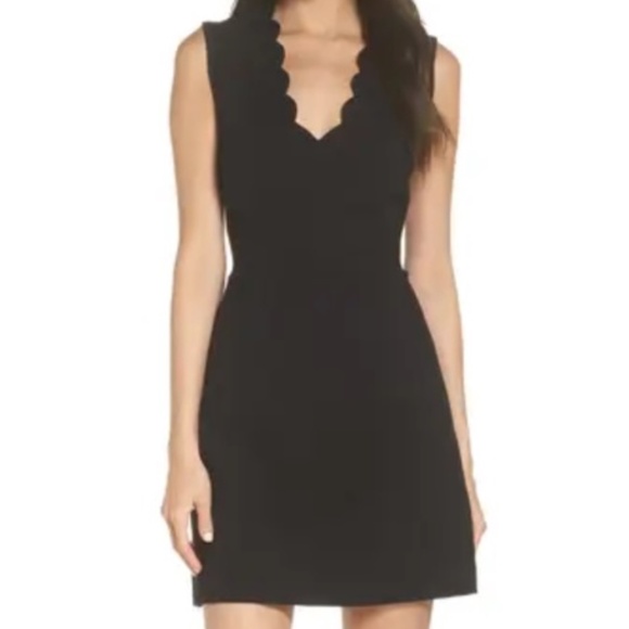 French Connection Black Dress Lula Sundae Scalloped Sheath Mini Dress Sz 4 - Picture 1 of 9